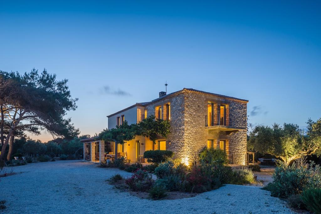 Vrysomylos Vromonérion Exterior photo